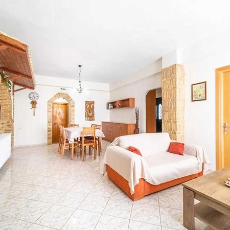 Villa Theo Μαραθιάς Εξωτερικό φωτογραφία