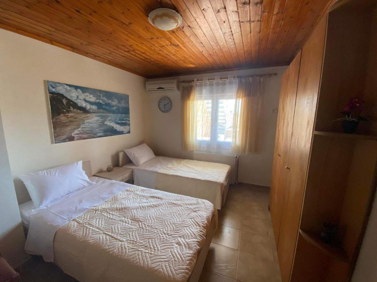 Villa Theo Μαραθιάς Εξωτερικό φωτογραφία