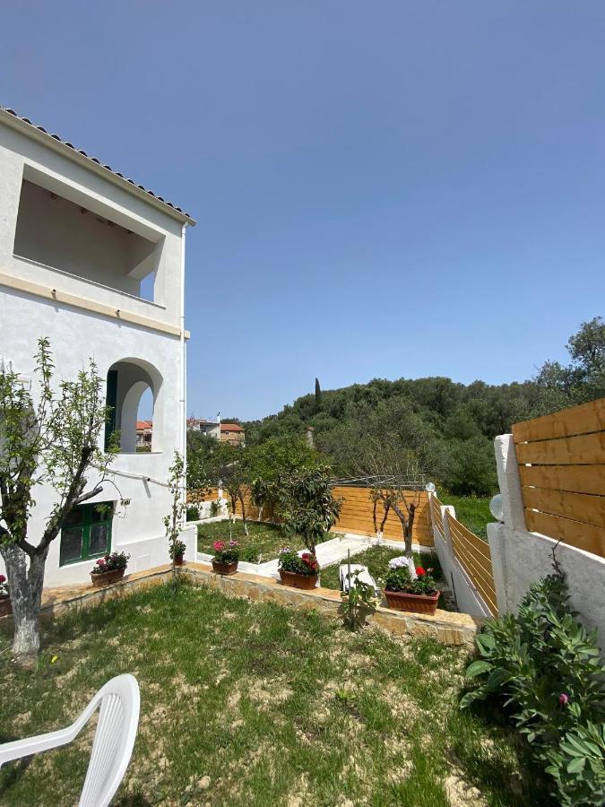 Villa Theo Μαραθιάς Εξωτερικό φωτογραφία